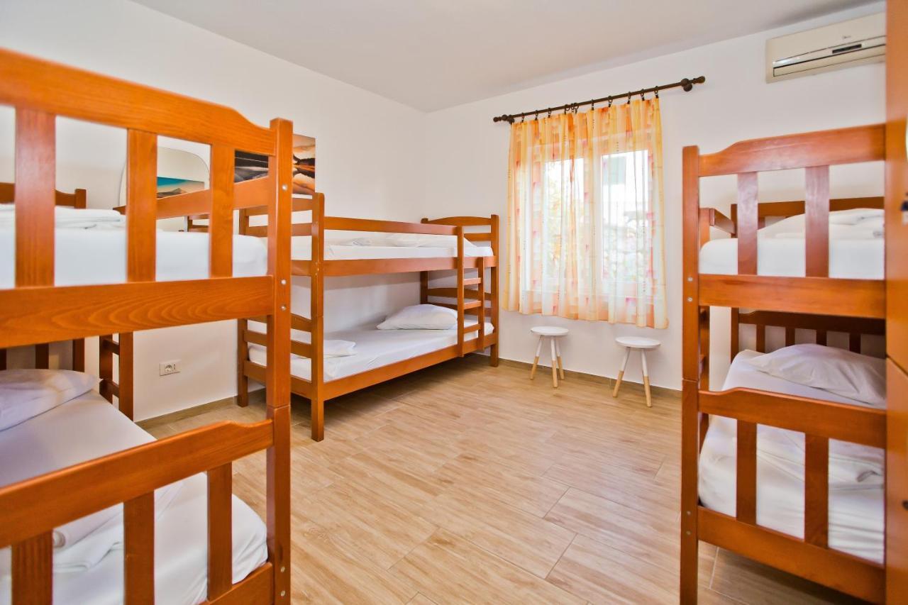 Luka'S Lodge Guesthouse & Hostel Hvar Town Zewnętrze zdjęcie