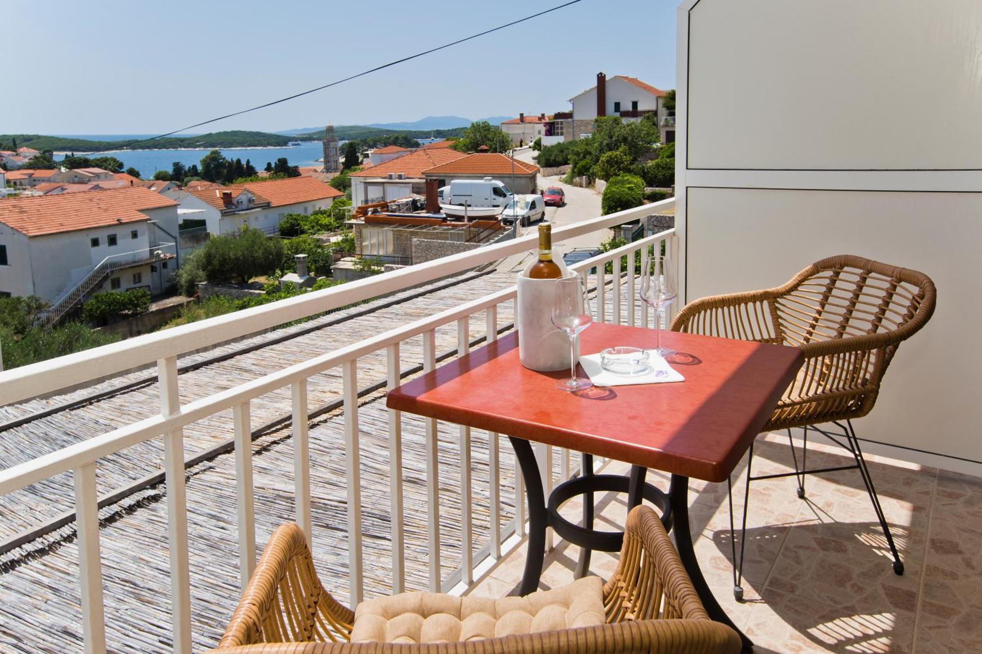Luka'S Lodge Guesthouse & Hostel Hvar Town Zewnętrze zdjęcie