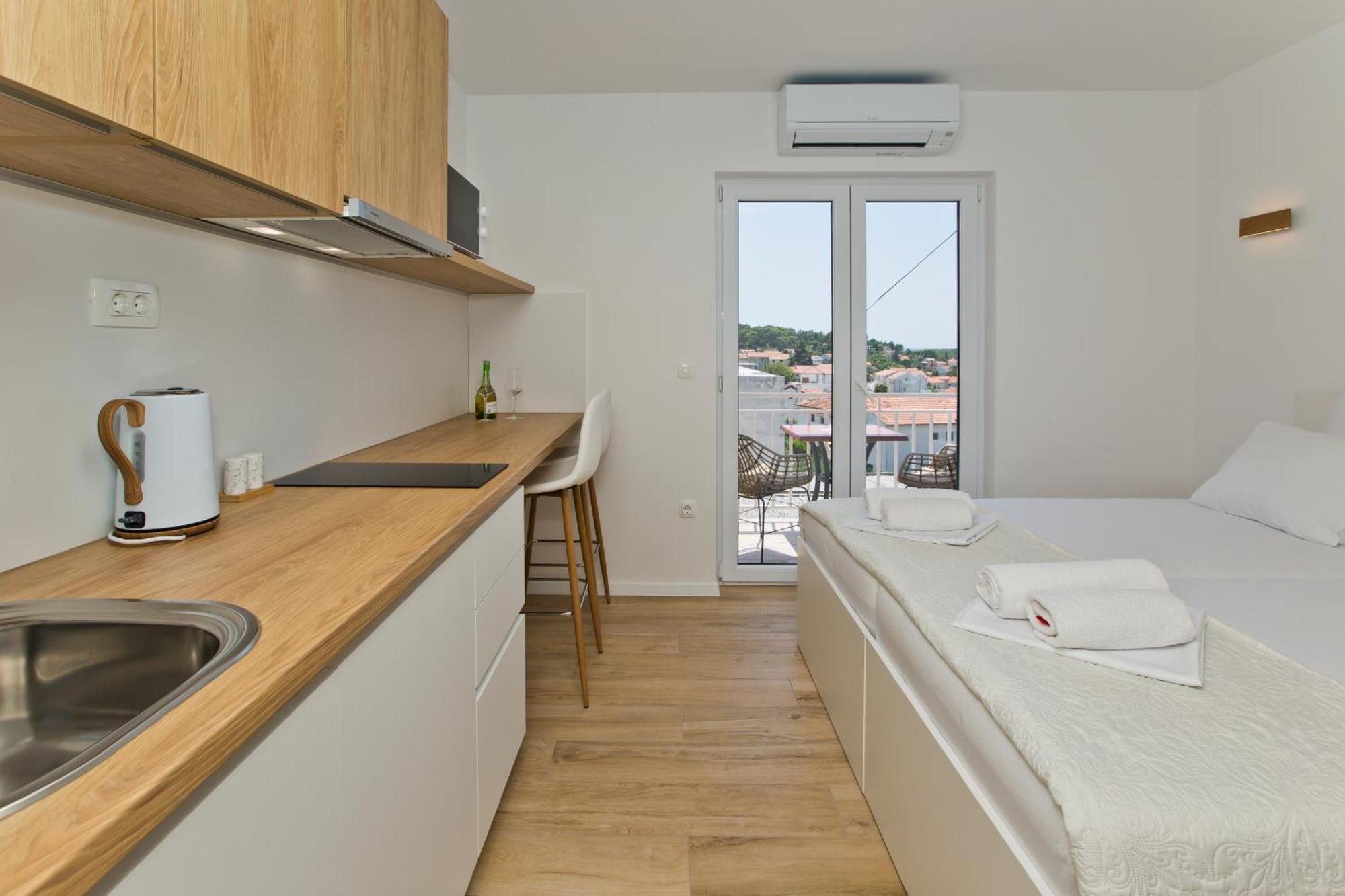 Luka'S Lodge Guesthouse & Hostel Hvar Town Zewnętrze zdjęcie