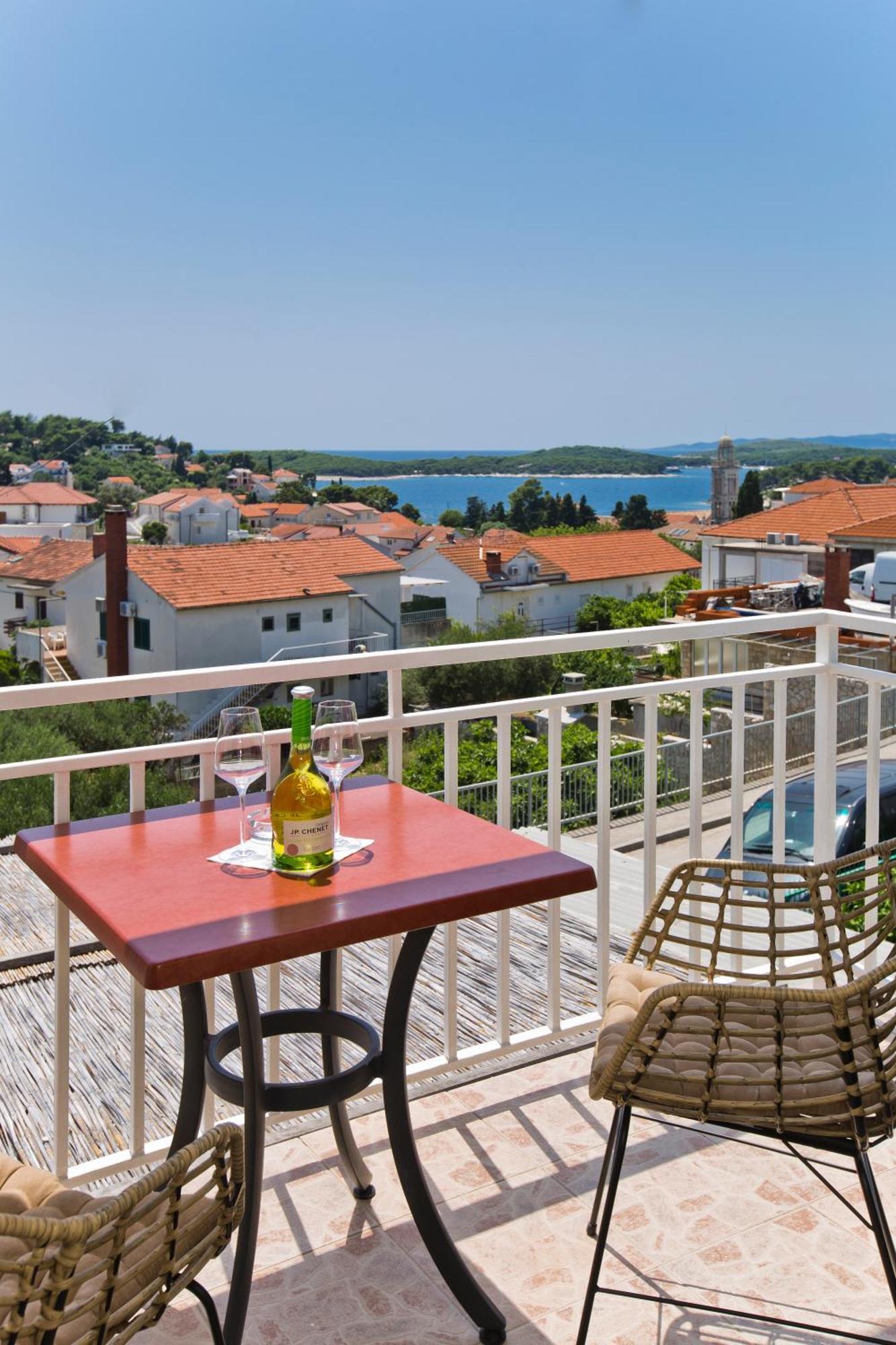 Luka'S Lodge Guesthouse & Hostel Hvar Town Zewnętrze zdjęcie
