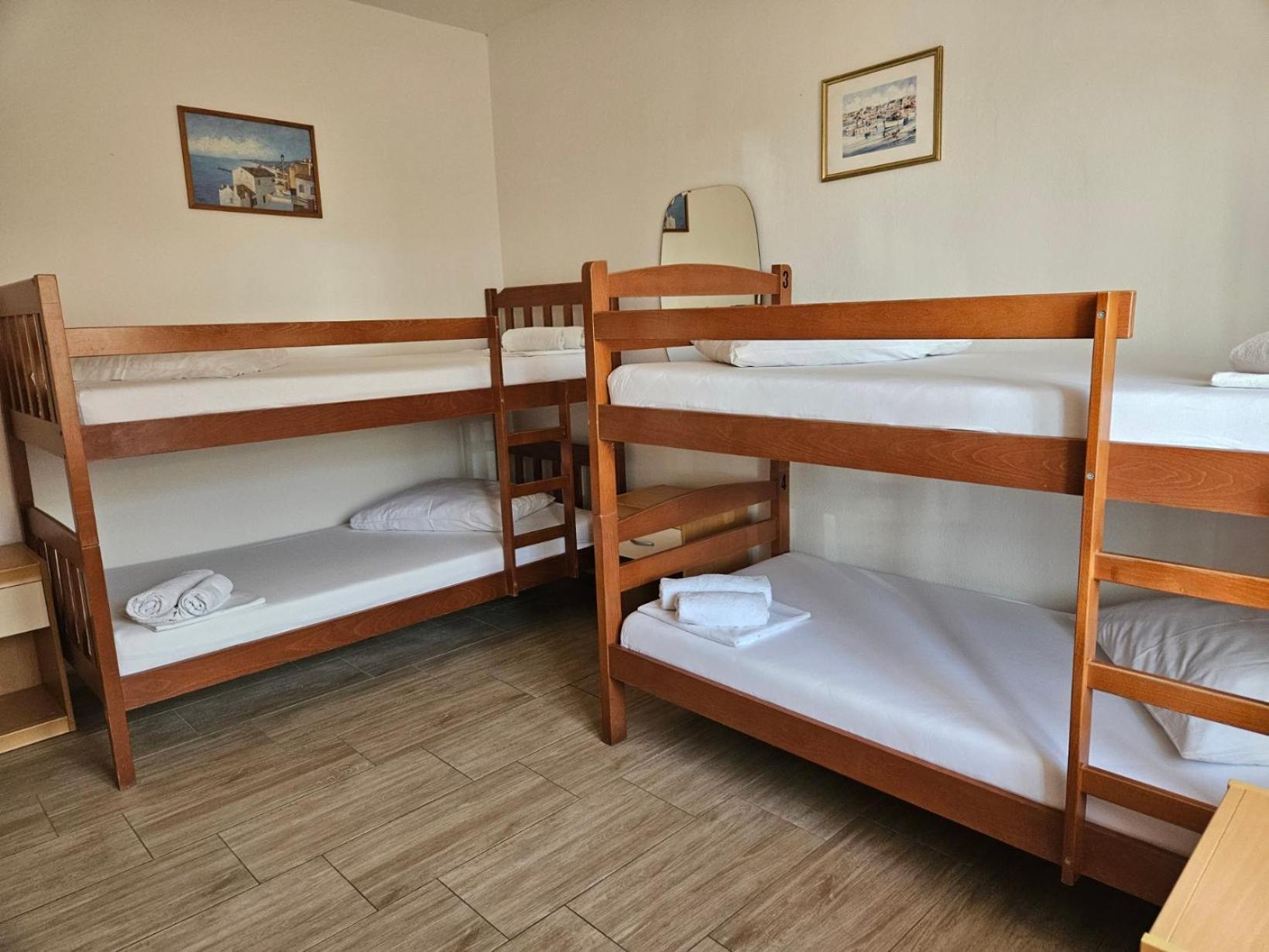Luka'S Lodge Guesthouse & Hostel Hvar Town Zewnętrze zdjęcie